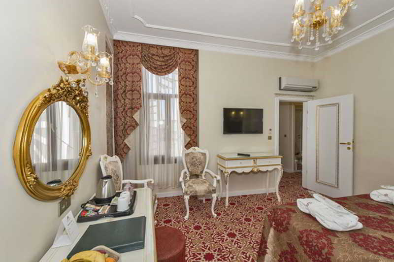 By Murat Crown Hotel Taksim Istanbul Exterior foto