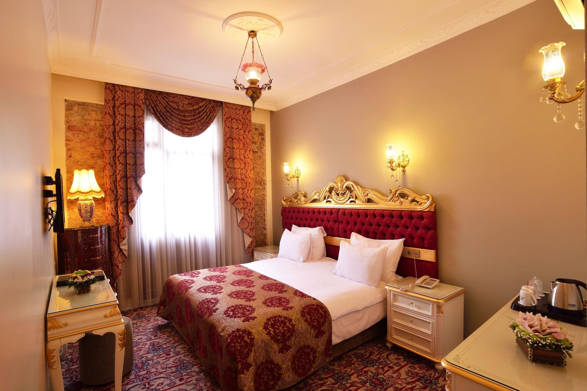 By Murat Crown Hotel Taksim Istanbul Exterior foto