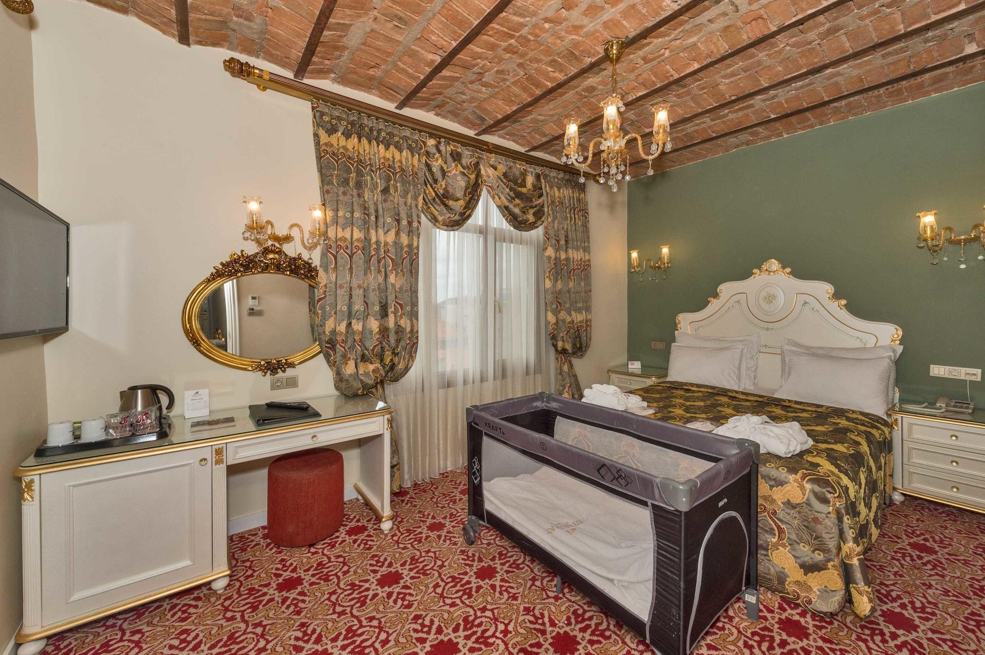 By Murat Crown Hotel Taksim Istanbul Exterior foto