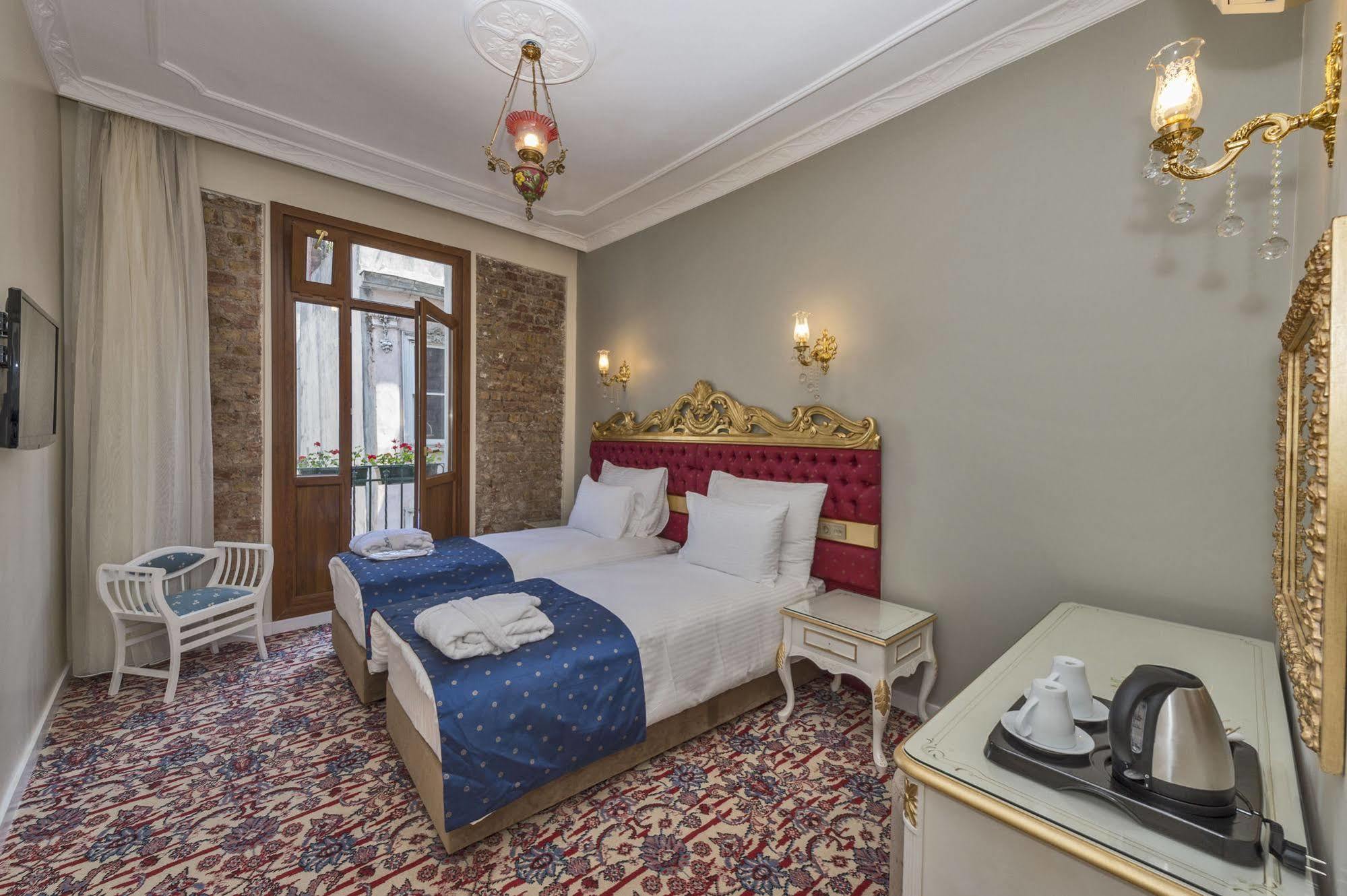 By Murat Crown Hotel Taksim Istanbul Exterior foto